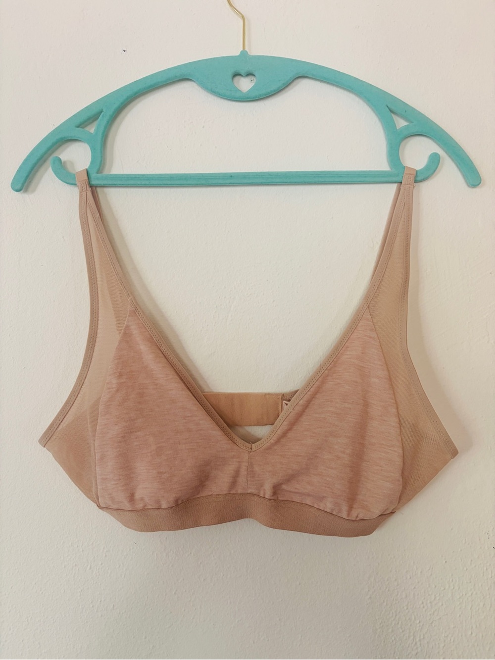 Gap Lounge Ballet Bralette, Love By Gap, Nude, Wireless, Super Soft, EUC! Size M